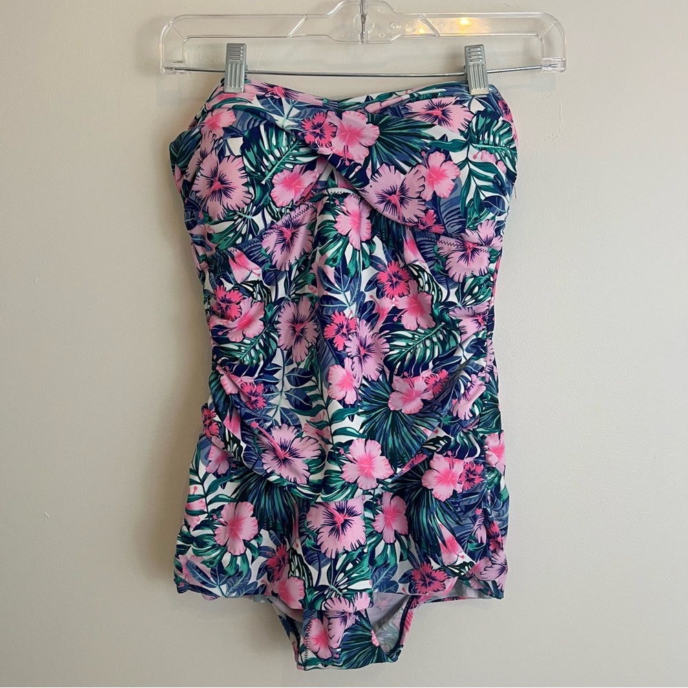 SHORE SHAPES‎ One Piece Floral Swim Suit Size 8